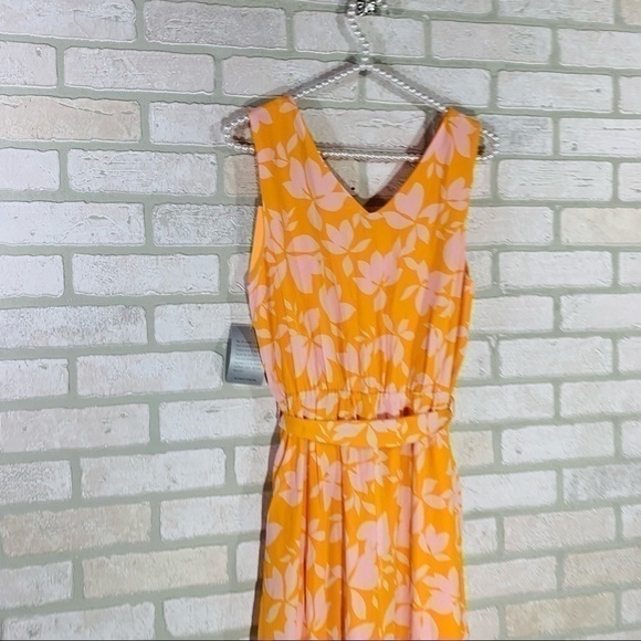 Collective Concepts NWT Tie Neck Floral Midi Dress Size S - Picture 6 of 10